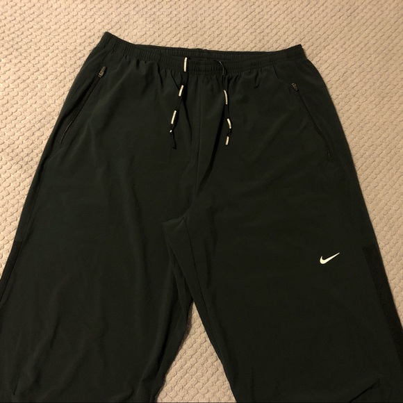 Nike Dri-Fit Running 2 Pocket Stretch Pants - Picture 3 of 9